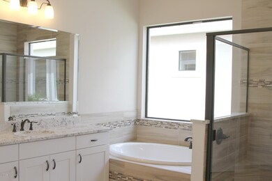 4I - Siena - Master Bath