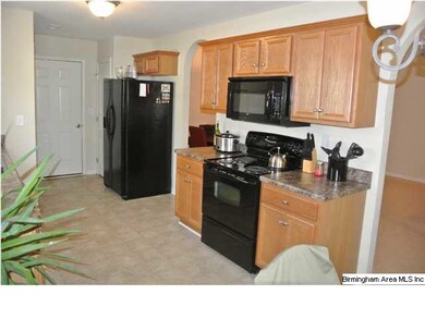 2008 Hamilton Place, Birmingham, AL 35215 - photo 7