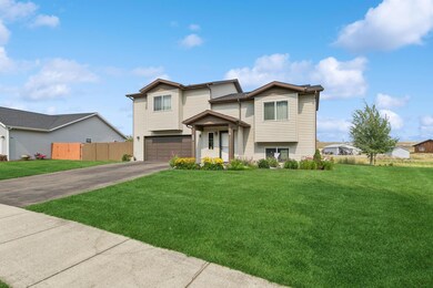 135 Lupine Dr, Kalispell, MT 59901 - photo 2