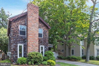 125 Center St, Hightstown, NJ 08520 - photo 3