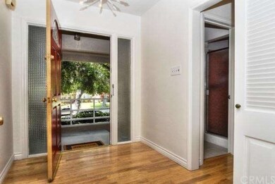 2000 W Parkside Ave, Burbank, CA 91506 - photo 3