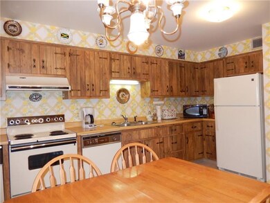 3 Alta Vita Dr unit 508, Greensburg, PA 15601 - photo 7