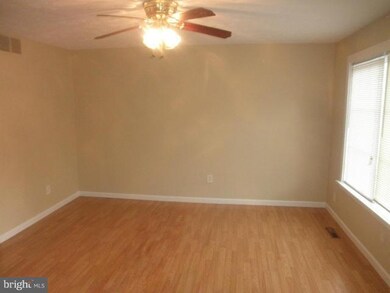 1425 Harford Square Dr, Edgewood, MD 21040 - photo 3