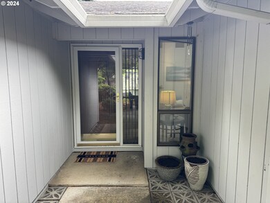 9560 SW Saddle Dr, Beaverton, OR 97008 - photo 5