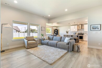 4208 W Sandy Ct, Moses Lake, WA 98837 - photo 7