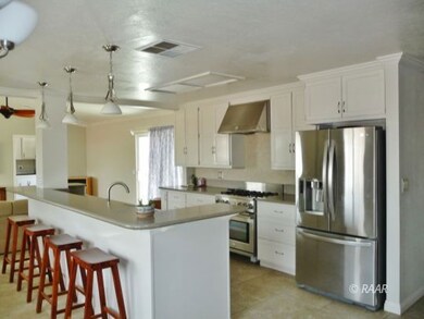 Island kitchen