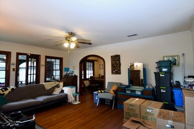 711 Sue St, Houston, TX 77009 - photo 4