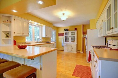 276 Sterling Dr, Oregon, WI 53575 - photo 6