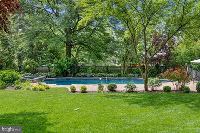 405 Yale Dr, Alexandria, VA 22314 - photo 5