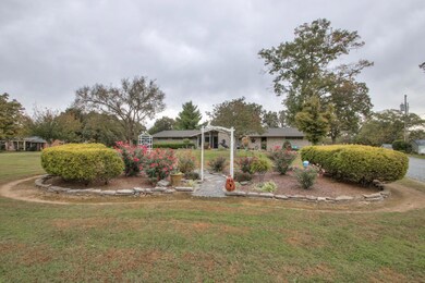 1609 Highway 130 E, Shelbyville, TN 37160 - photo 2