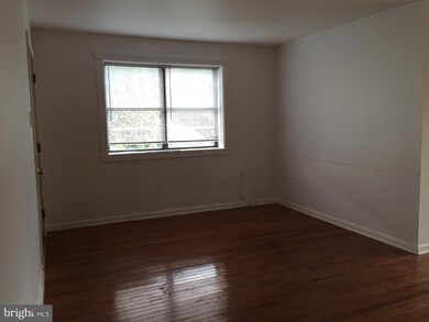 714 Willow St unit 1A, Lansdale, PA 19446 - photo 3