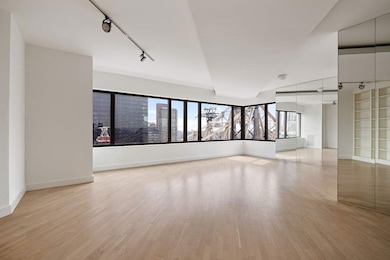 The Sovereign unit 20F, New York, NY 10022 - photo 2