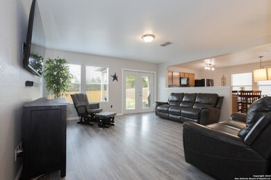 3775 Hideaway Green, San Antonio, TX 78261 - photo 5