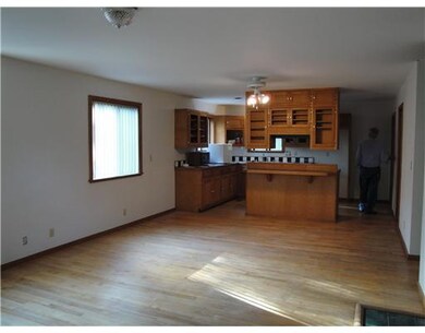 426 Sulphur City Rd, Fayetteville, AR 72701 - photo 2