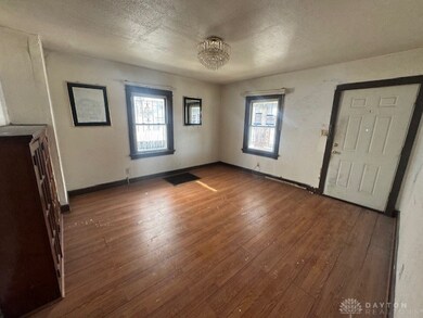 1727 W Riverview Ave, Dayton, OH 45402 - photo 3