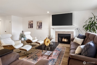 7930 53rd Ave W unit 103, Mukilteo, WA 98275 - photo 2