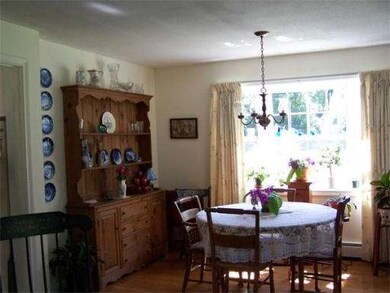 420 Bullard St, Holden, MA 01520 - photo 4