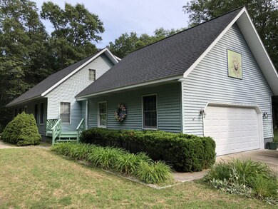 Attached 2 car garage