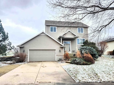 835 Ridge Crest Ln, Verona, WI 53593 - photo 2