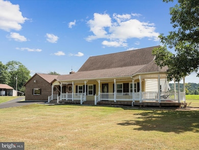 3025 Dominion Rd, Gerrardstown, WV 25420 - photo 2