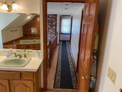 41 Arch St, Ludlow, MA 01056 - photo 7