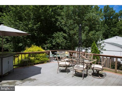 1110 Strathmann Dr, Southampton, PA 18966 - photo 3