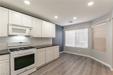 Extended counters - Nice eating area at Bay window