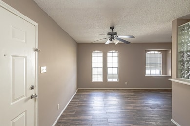 104 Belaire Dr unit 10, Laredo, TX 78041 - photo 7