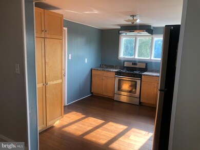 102 Howard St unit 2, Wilmington, DE 19804 - photo 3