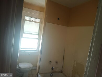 422 Furrow St, Baltimore, MD 21223 - photo 6