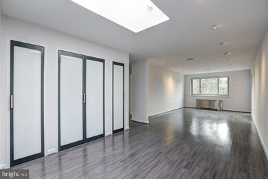 2711 Ordway St NW unit 310, Washington, DC 20008 - photo 5