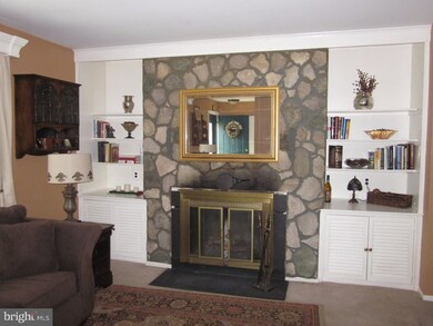 2 Lyman Hall Bldg unit 2, Blackwood, NJ 08012 - photo 5