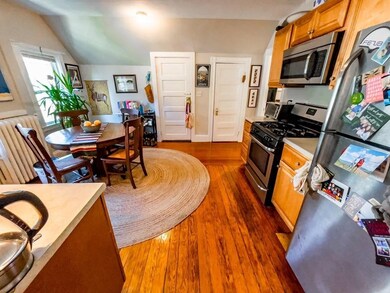 7 Adelaide St unit 3, Jamaica Plain, MA 02130 - photo 4