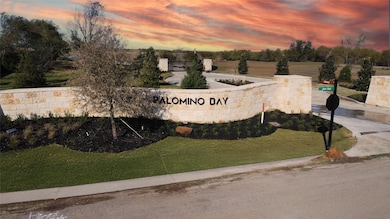 1051 Lakeway Dr, Sanger, TX 76266 - photo 4