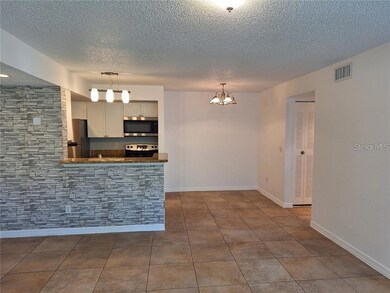 5116 Conroy Rd unit 12, Orlando, FL 32811 - photo 3
