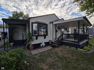 619 Byland Dr, Beech Grove, IN 46107 - photo 3