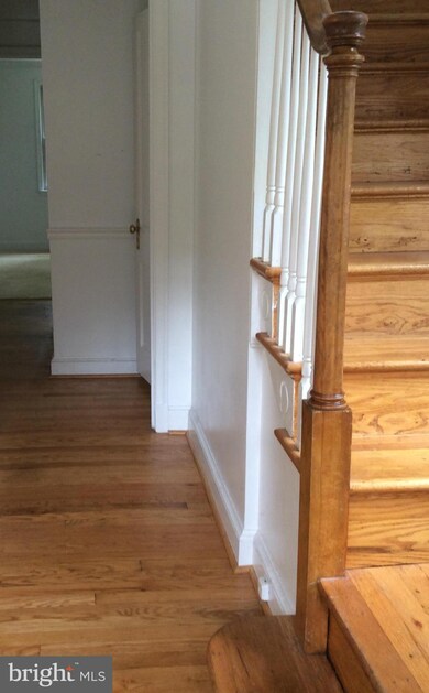 8912 Montgomery Ave, Chevy Chase, MD 20815 - photo 4