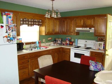 110 Cunningham Ln, Shelbyville, TN 37160 - photo 5