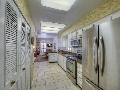 006_Kitchen