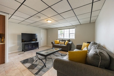 838 N Shore Rd, Revere, MA 02151 - photo 3