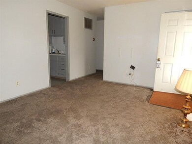 1521 W Lancaster St, Bluffton, IN 46714 - photo 4