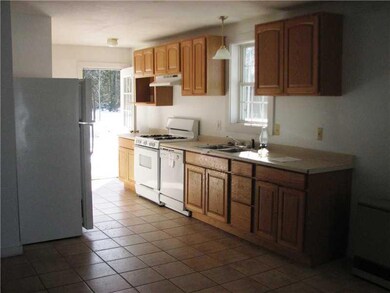 557 Quaker Hill Rd, Albion, ME 04910 - photo 3