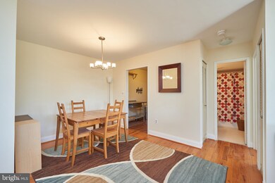 Van Ness East unit 1030, Washington, DC 20008 - photo 5