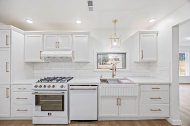 1208 W Broadway St, Mount Pleasant, MI 48858 - photo 7