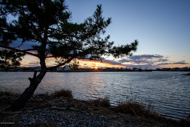 51 Valentine St unit 7B, Monmouth Beach, NJ 07750 - photo 2