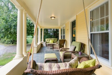 112 Codman Rd, Lincoln, MA 01773 - photo 2