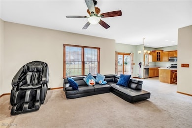 2328 Twin Leaf Ct, Ashland, OH 44805 - photo 3