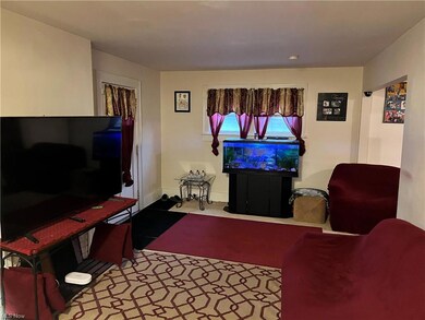 874 Fried St, Akron, OH 44320 - photo 3