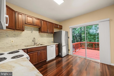 17346 Wexford Loop, Dumfries, VA 22026 - photo 3