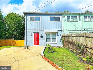 2312 Columbia Place, Hyattsville, MD 20785 - photo 2